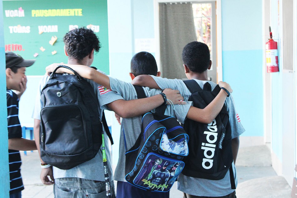 Volta às aulas: alunos da rede municipal retornam às escolas nesta segunda-feira
